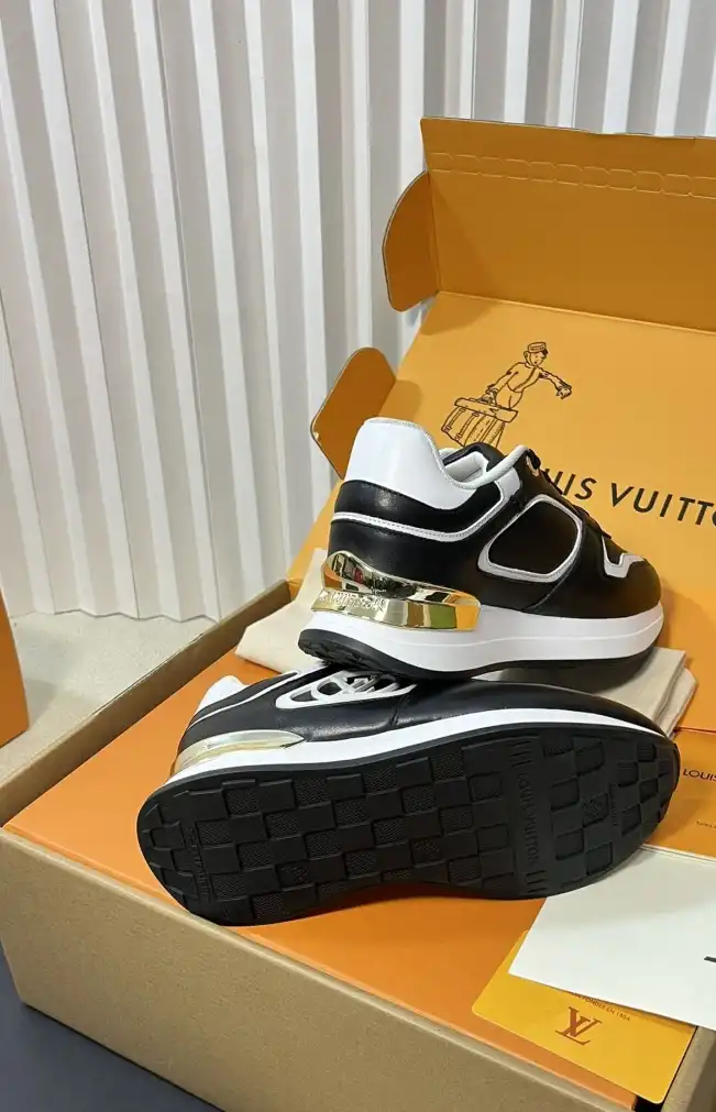 hype Louis Vuitton Sneakers