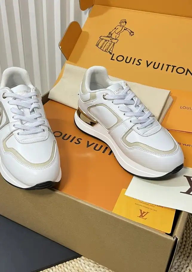 hype Louis Vuitton Sneakers