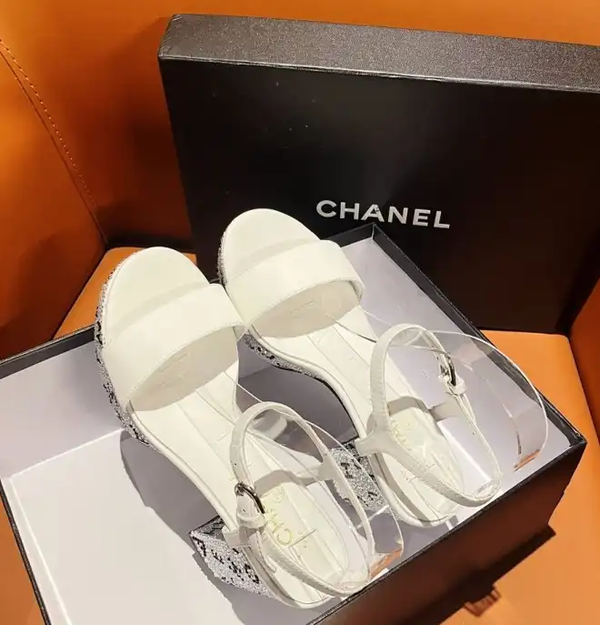 hype Chanel High Heels