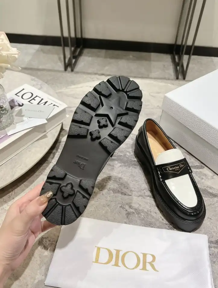 hype Chanel Leather Shoes