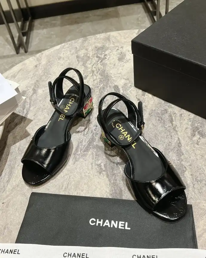 hype Chanel High Heels