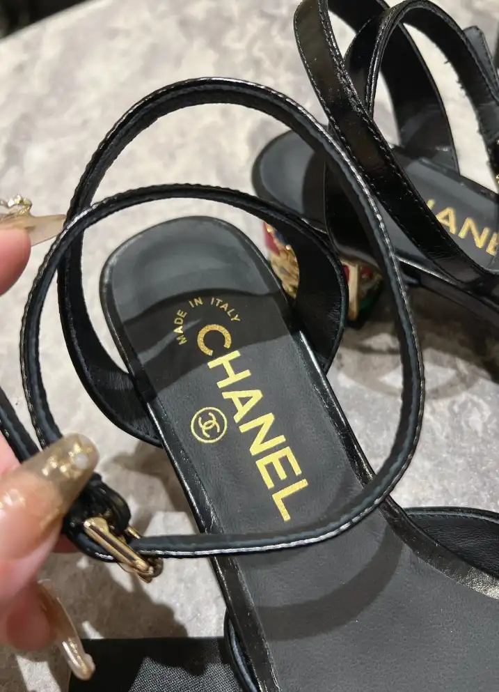 hype Chanel High Heels