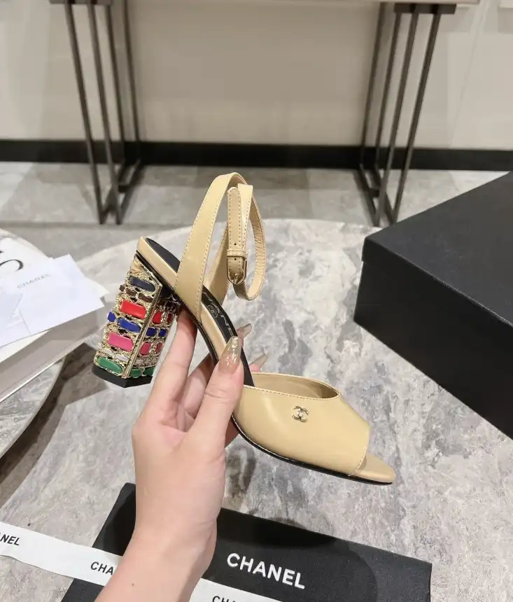 hype Chanel High Heels