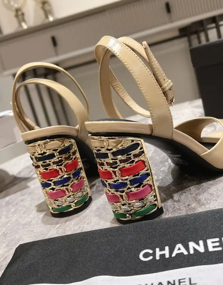 hype Chanel High Heels