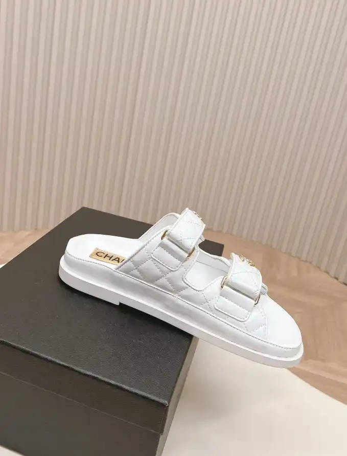 hype Chanel Slippers