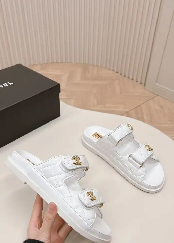 hype Chanel Slippers