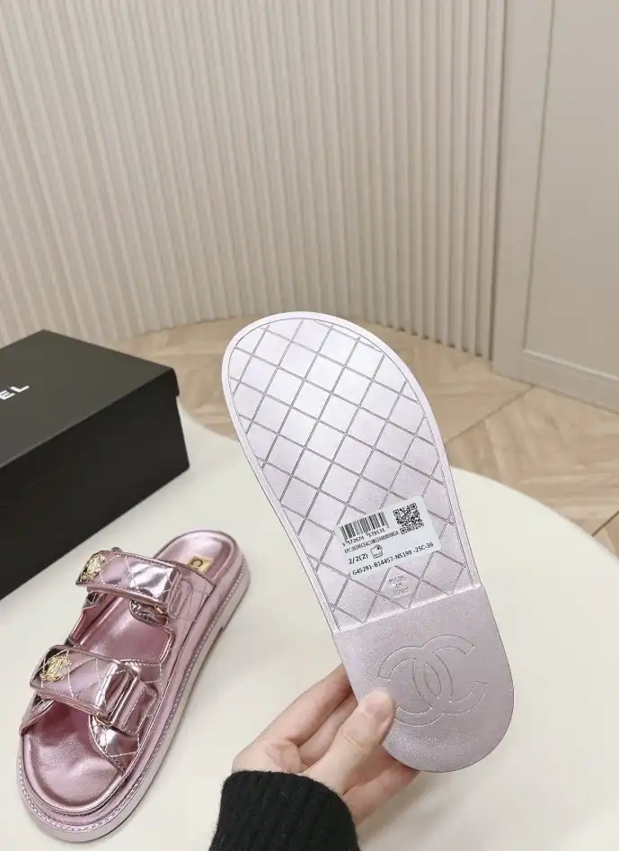 hype Chanel Slippers