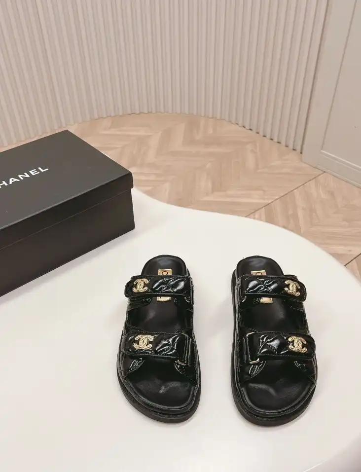 hype Chanel Slippers