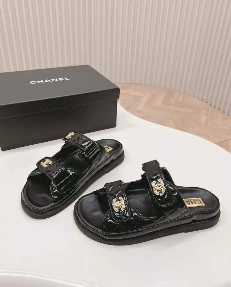 hype Chanel Slippers