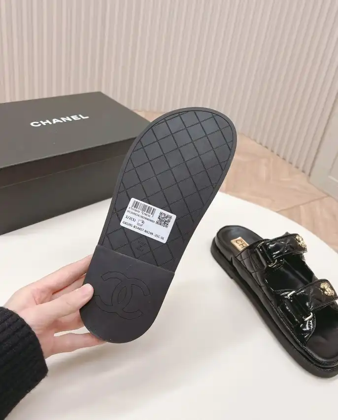 hype Chanel Slippers