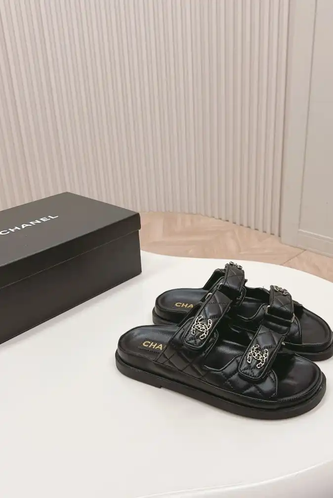 hype Chanel Slippers