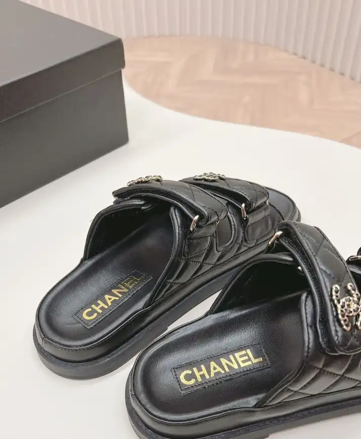 hype Chanel Slippers