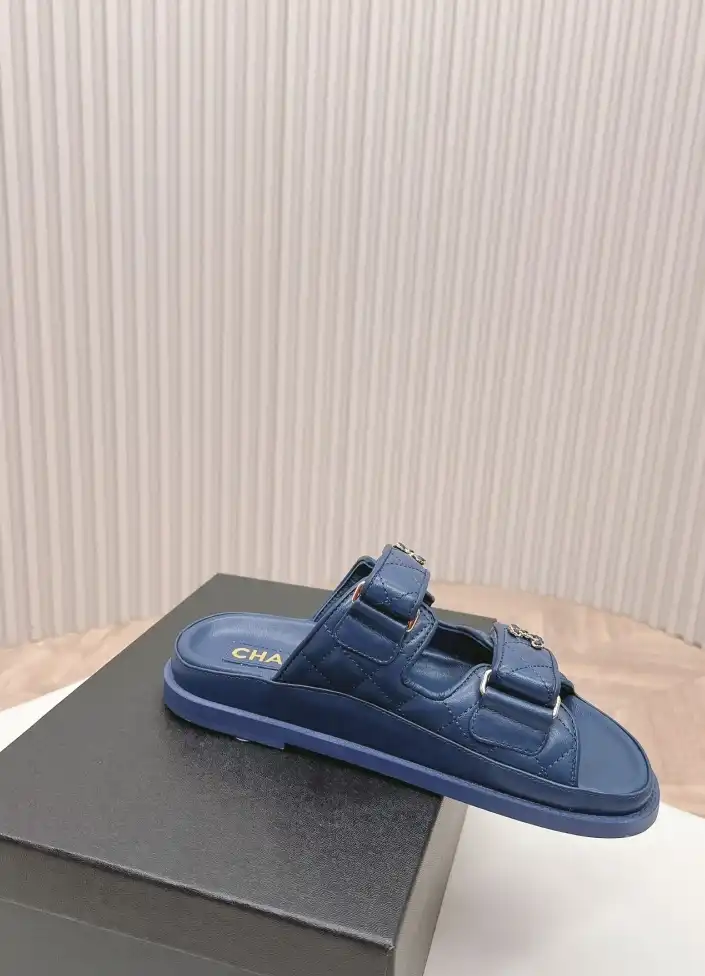 hype Chanel Slippers