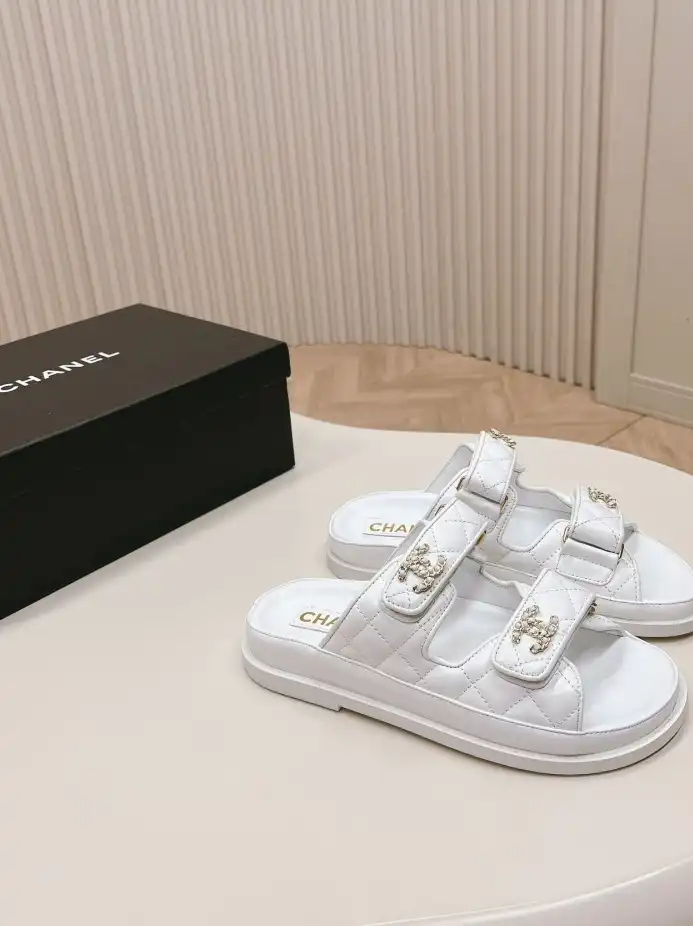 hype Chanel Slippers