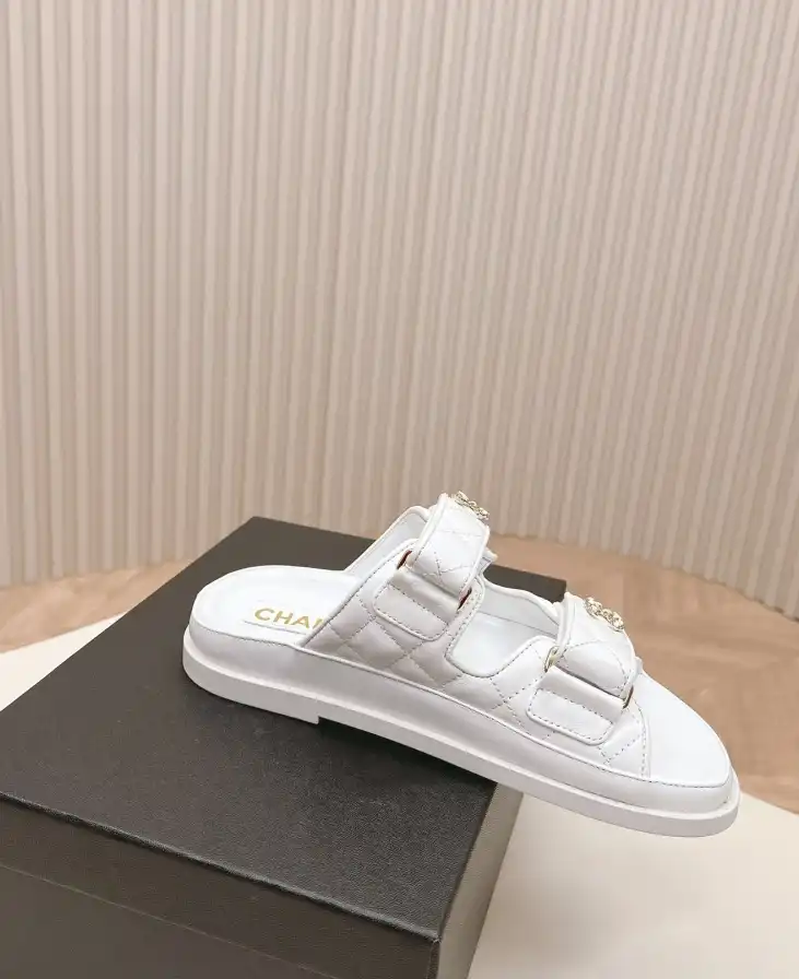 hype Chanel Slippers