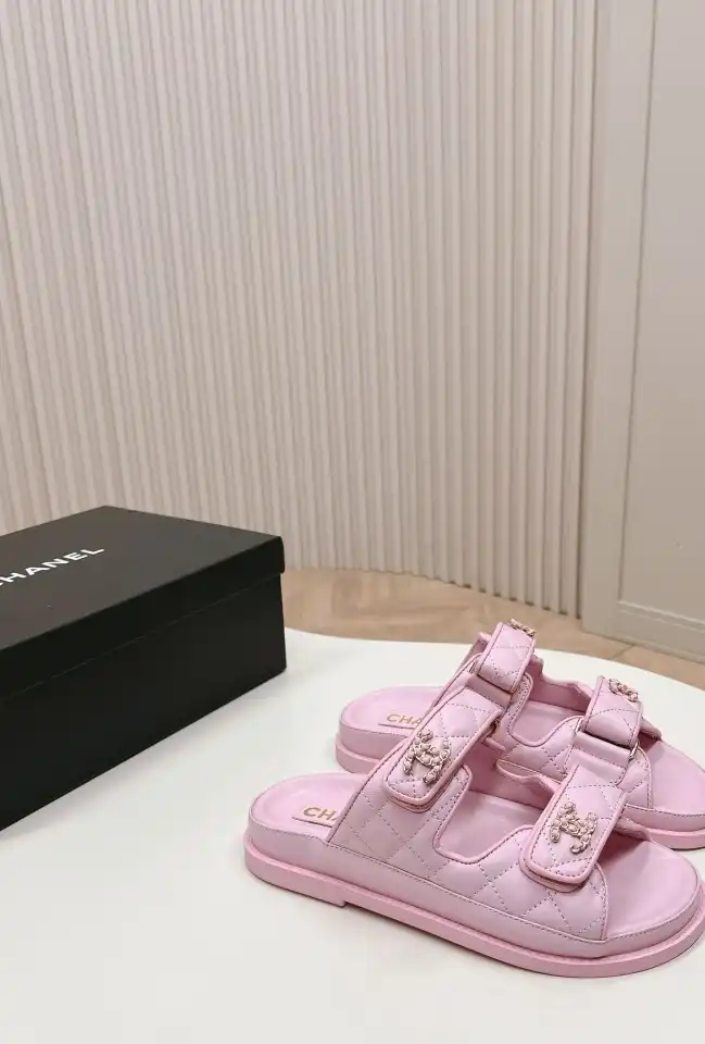 hype Chanel Slippers