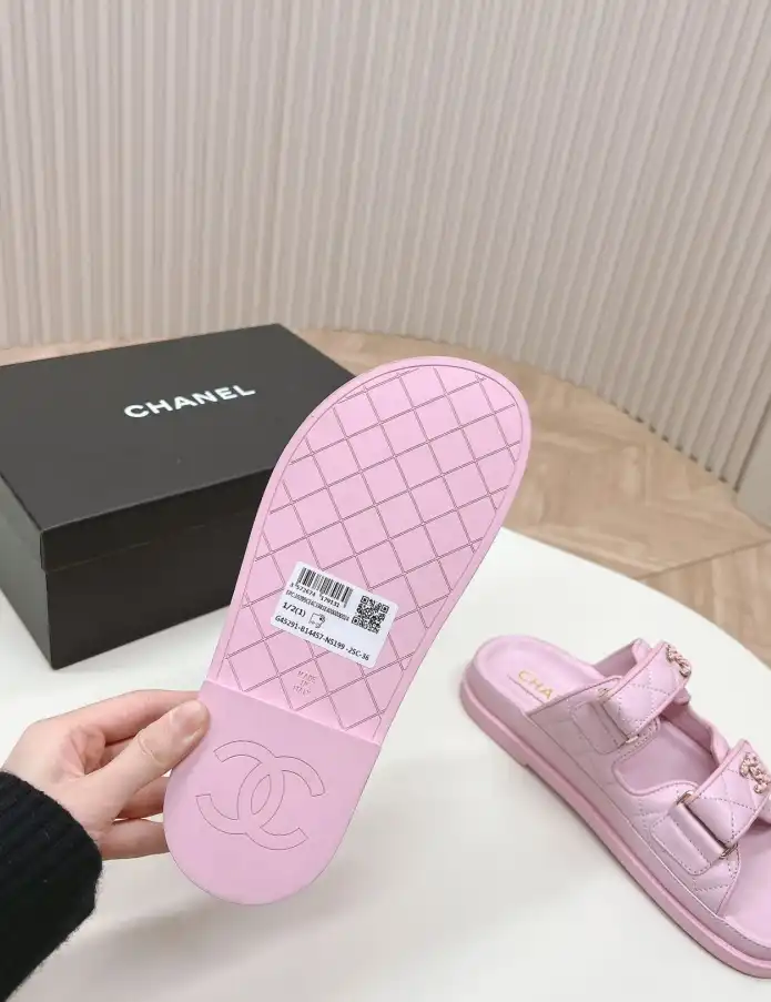 hype Chanel Slippers