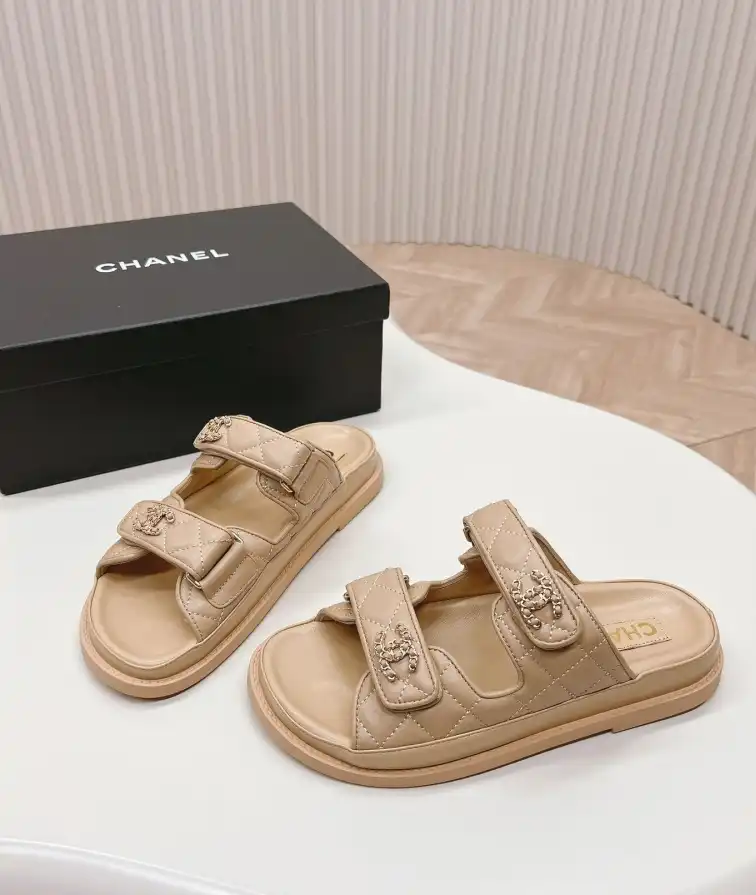 hype Chanel Slippers