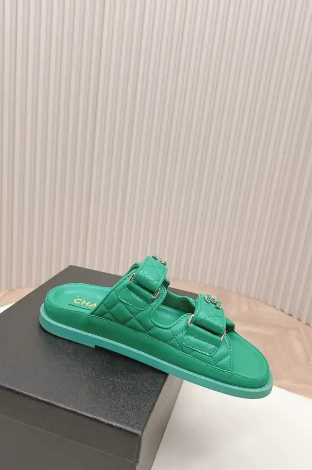 hype Chanel Slippers