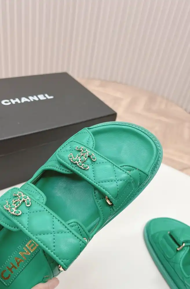 hype Chanel Slippers