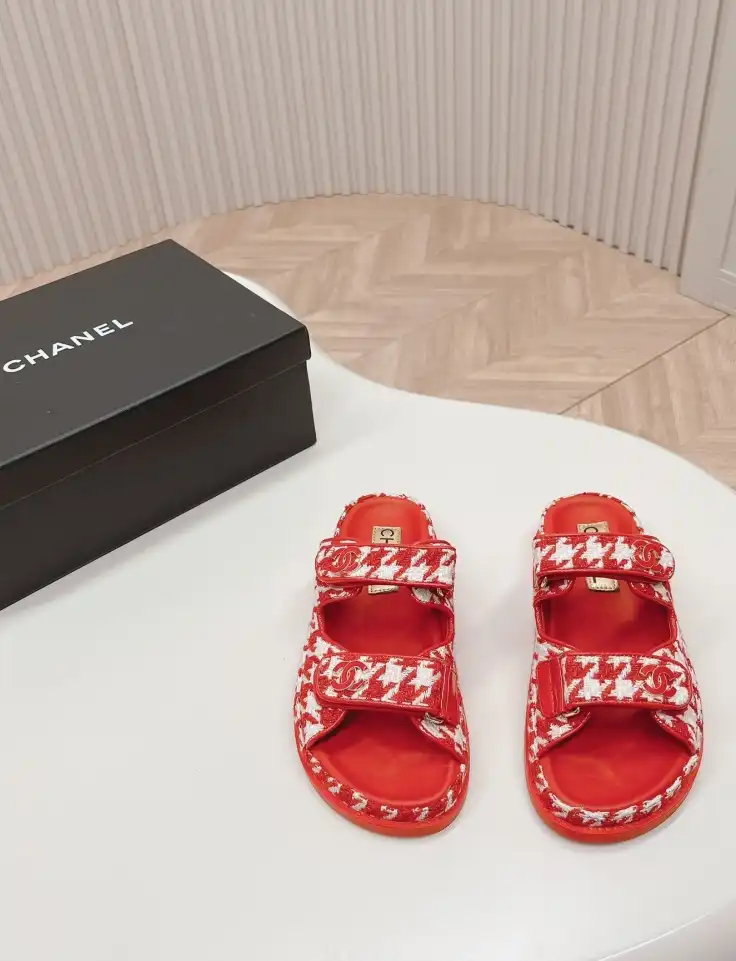 hype Chanel Slippers