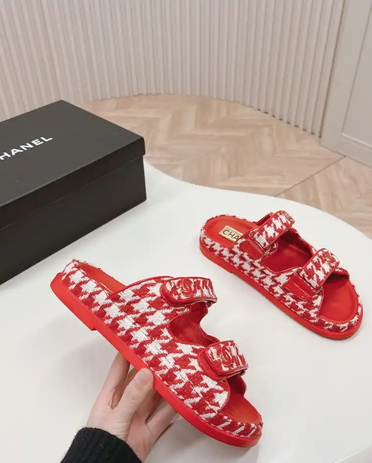 hype Chanel Slippers