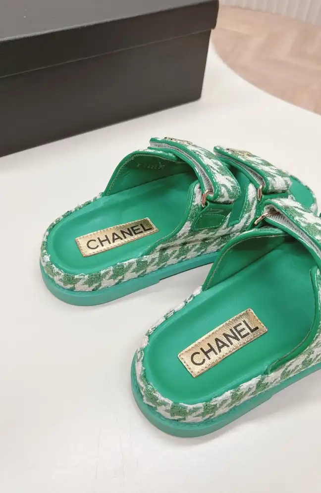 hype Chanel Slippers