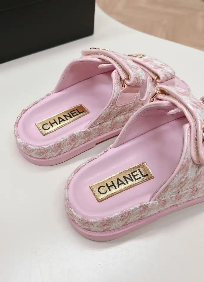 hype Chanel Slippers