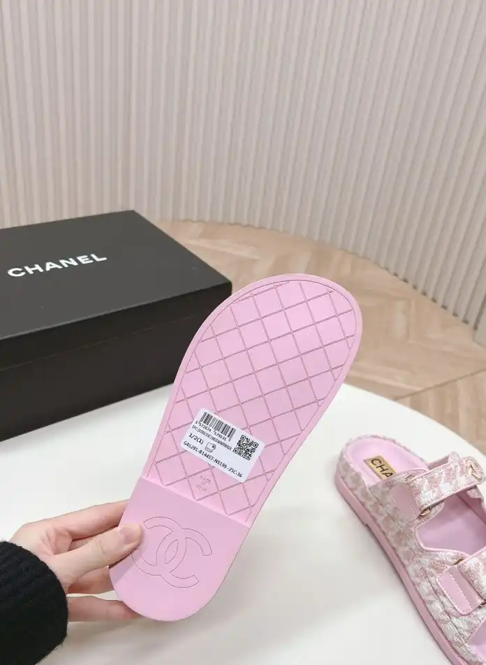 hype Chanel Slippers