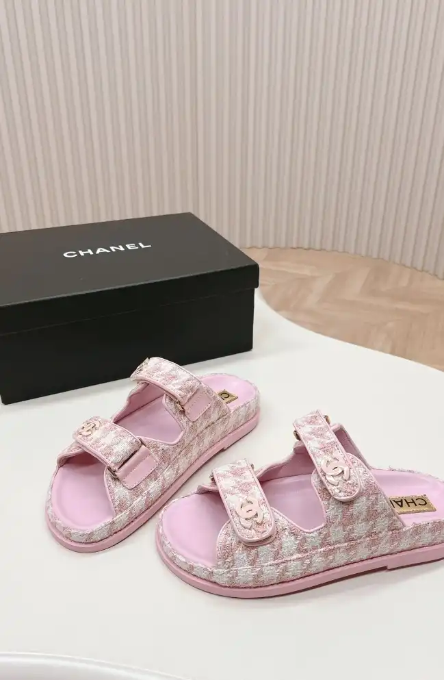 hype Chanel Slippers