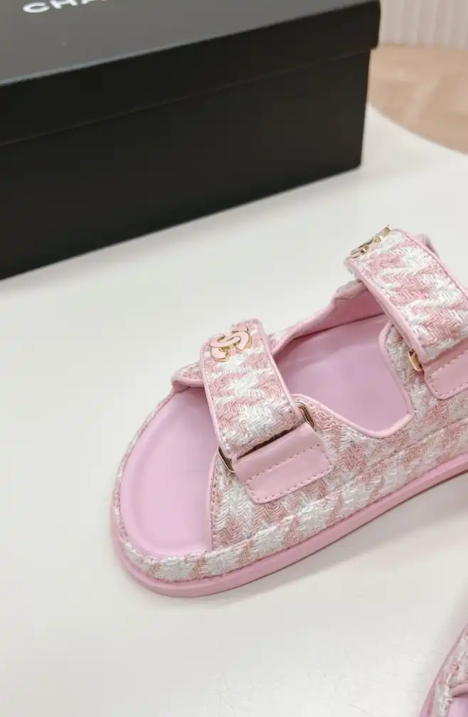 hype Chanel Slippers