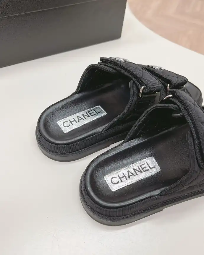 hype Chanel Slippers