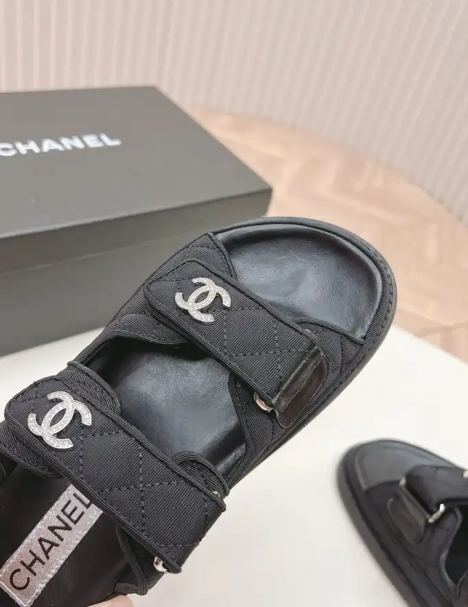 hype Chanel Slippers