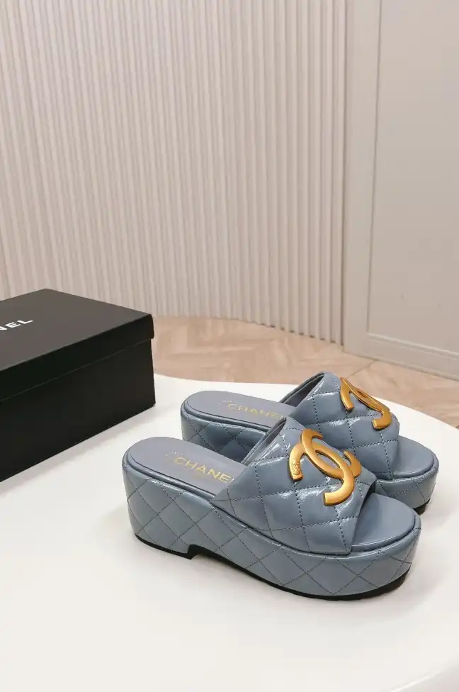 hype Chanel Slippers