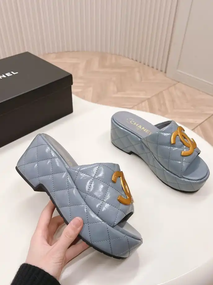 hype Chanel Slippers