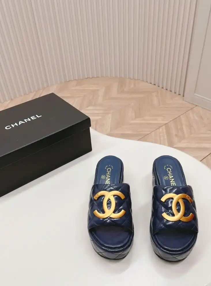 hype Chanel Slippers