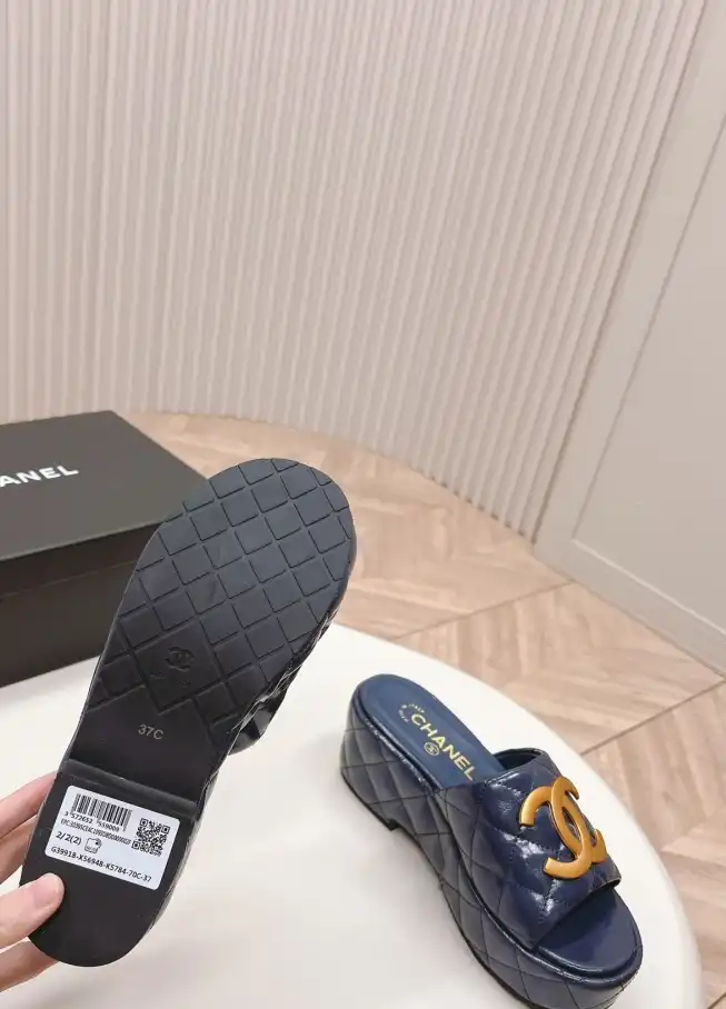 hype Chanel Slippers