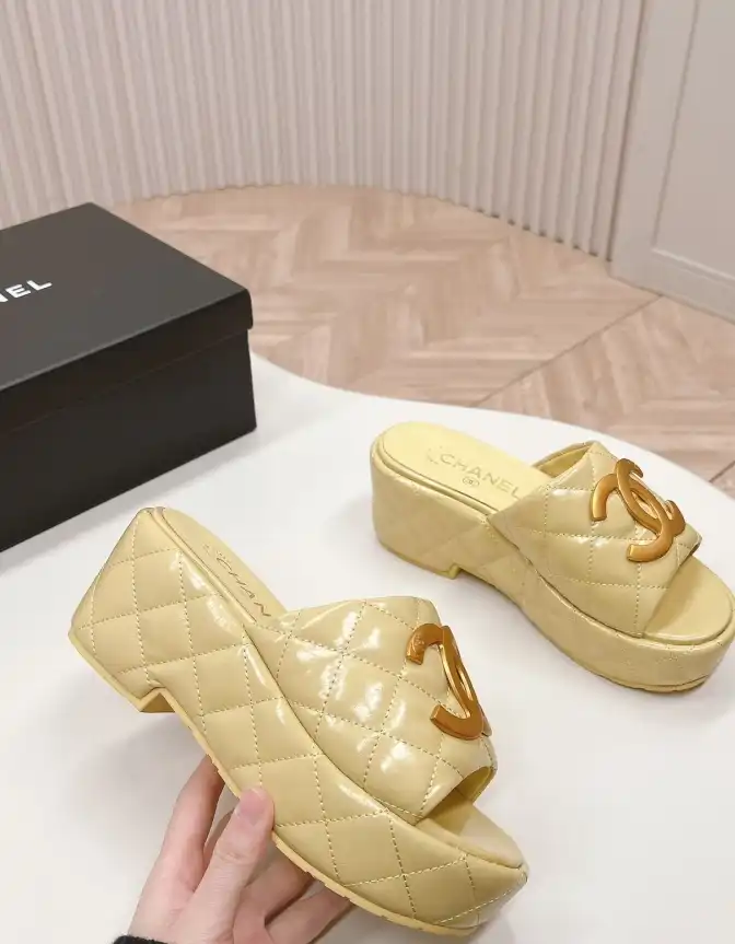 hype Chanel Slippers