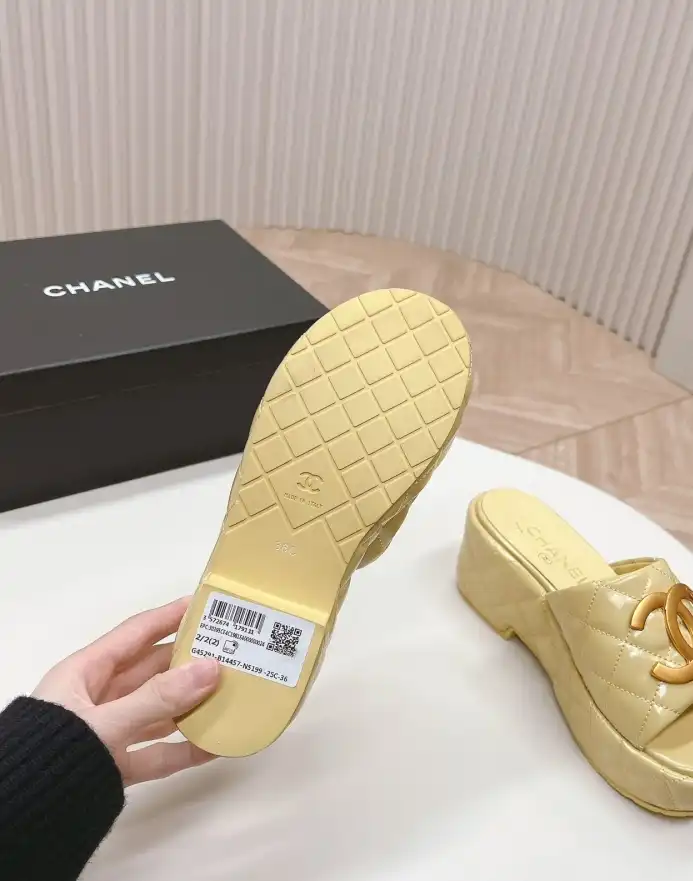 hype Chanel Slippers