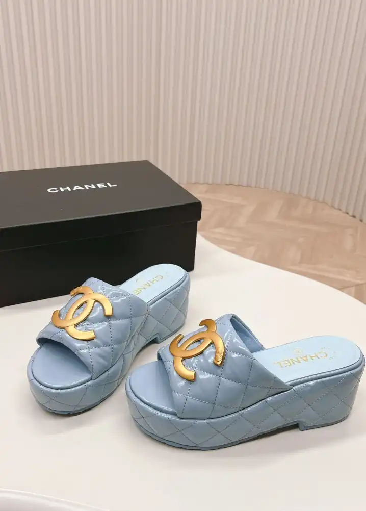 hype Chanel Slippers