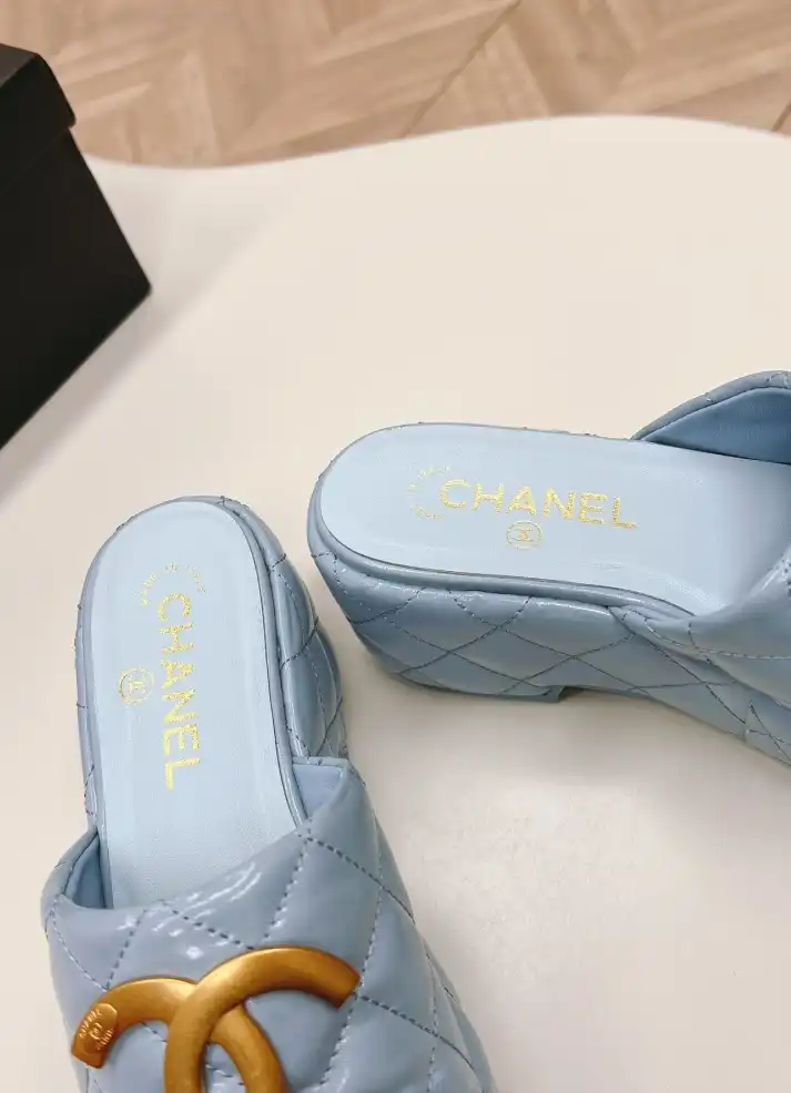 hype Chanel Slippers