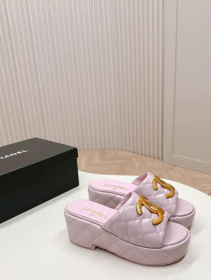 hype Chanel Slippers