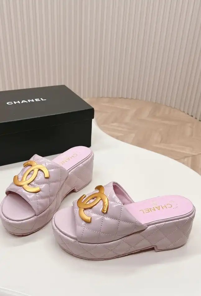 hype Chanel Slippers