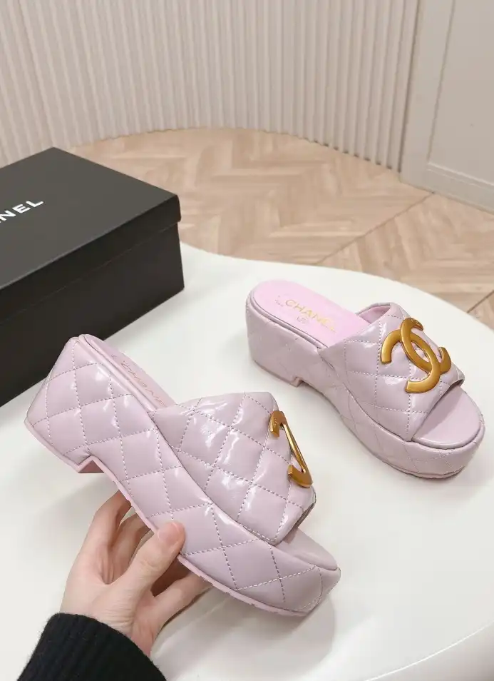 hype Chanel Slippers