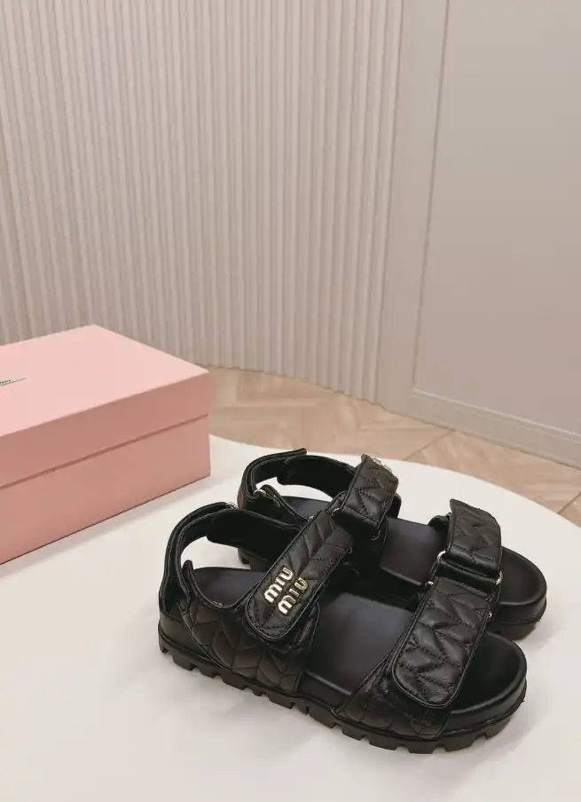 hype Miu Miu Sandals