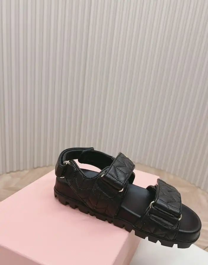 hype Miu Miu Sandals