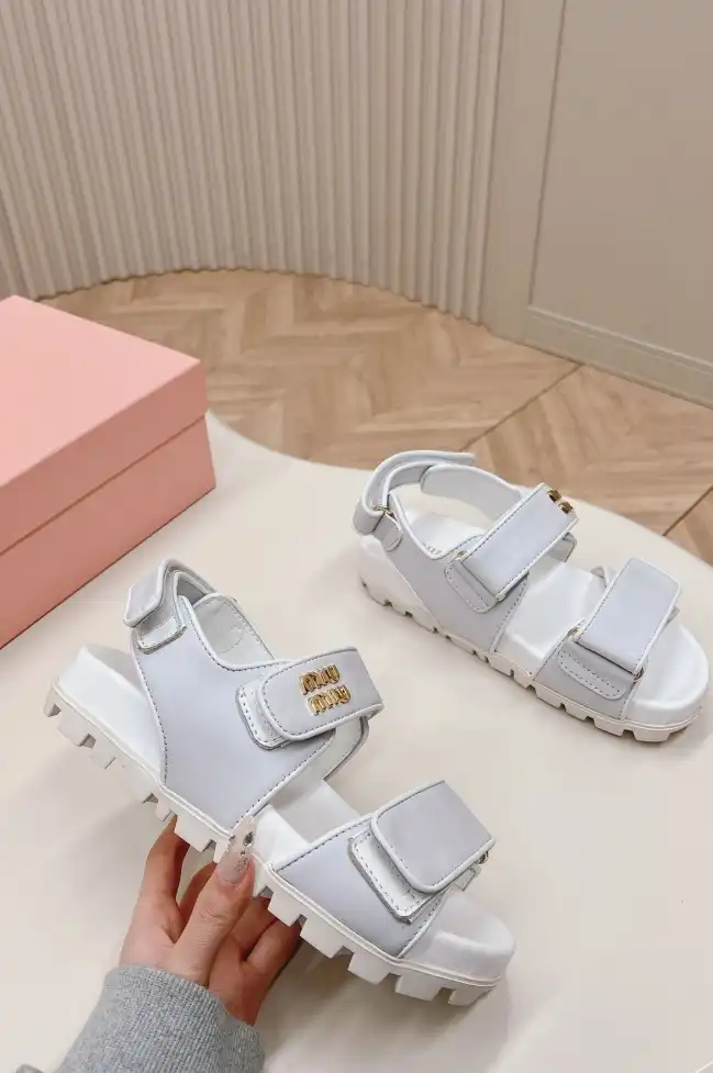 hype Miu Miu Slippers