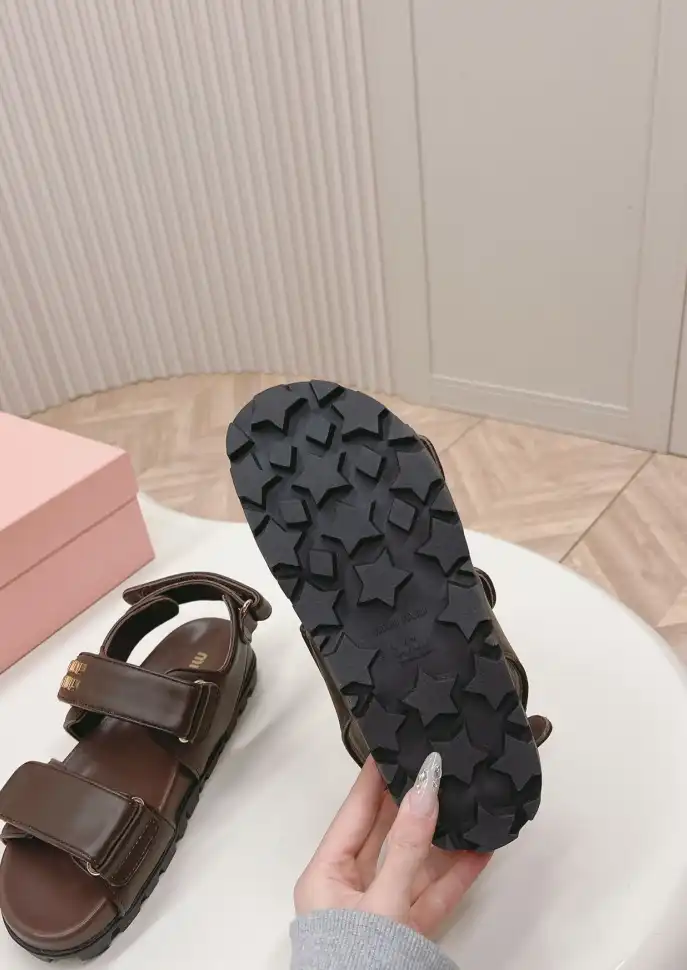 hype Miu Miu Slippers