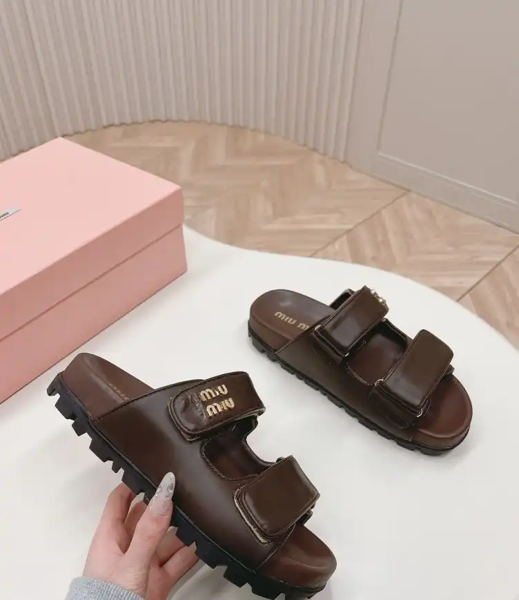 hype Miu Miu Slippers