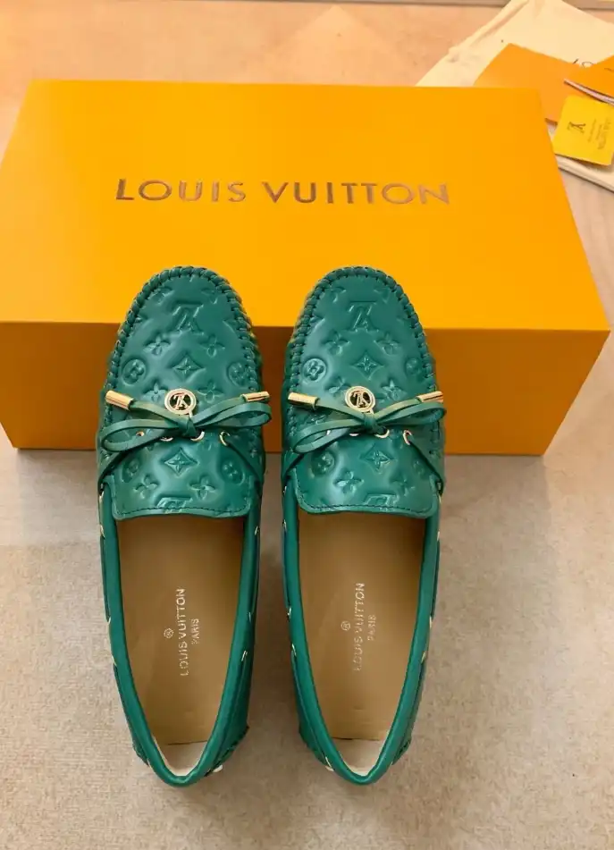 hype LV flat shoes